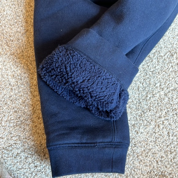 Gap Kids Sherpa Fleece Lined Jogger Sweatpants - Picture 4 of 4